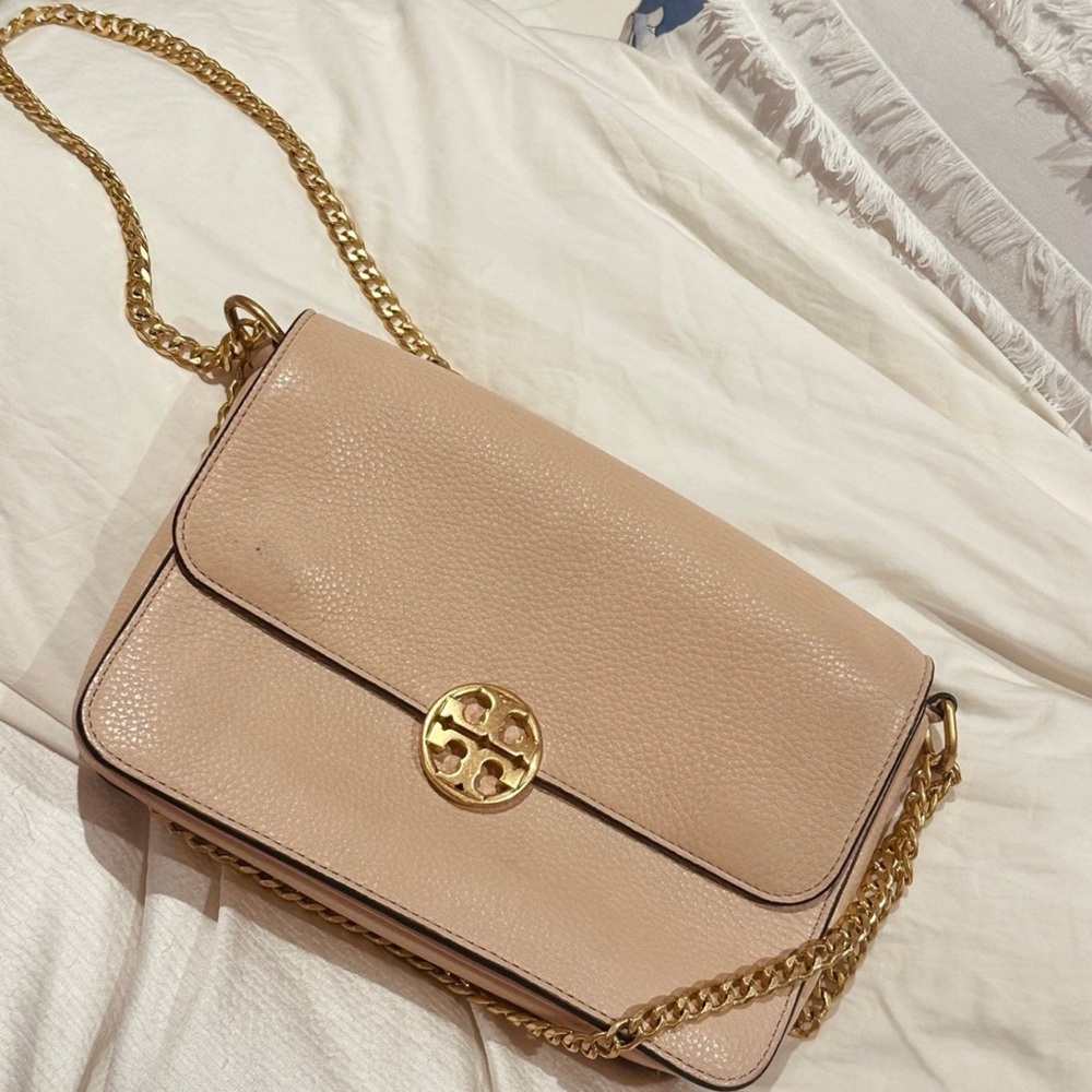 Tory Burch Beige Crossbody Bag with Gold Chain